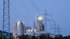 EU-Kommission erlaubt höhere Strompreis-Hilfe für Industrie