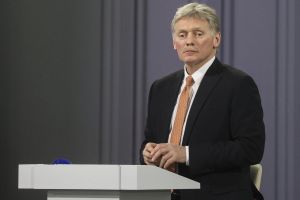 Песков прокомментировал запреты и ограничения в сфере культуры