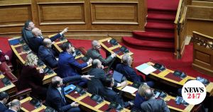 Το επιτελικό κράτος και η σιωπή των βουλευτών