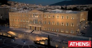 Έξω πάμε καλά. Μέσα, πάλι, όxι.