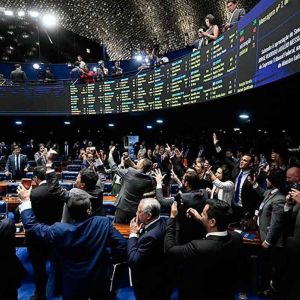 O sintoma Messias e a doença da República
