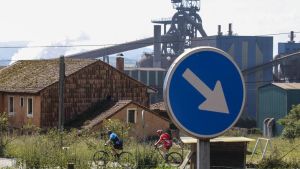 El Principado, FADE y los sindicatos ven en la reparación del horno alto 