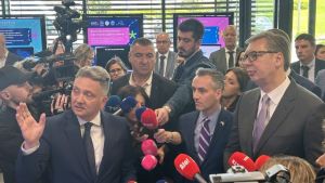 Predsednik i superkompjuter u Kragujevcu: Kako je izgledala poseta Aleksandra Vučića Državnom data centru?