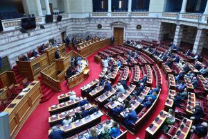 Οι «άριστοι» κι οι βουλευτές
