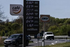 (GOSTUJOČE PERO) Kolumna evropske komisarke Jessike Roswall: Odvisnost Evrope ima ceno