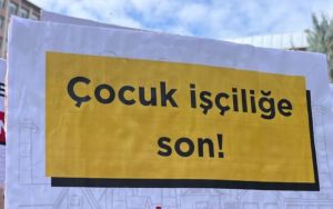 MESEM'li öğrenciler 1 Mayıs'a giderken: “Denetim bizi korumuyor, işvereni temize çekiyor