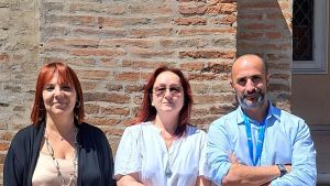 I sindacati salgono sul palco: 