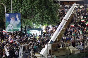 En Iran quand la guerre coupe les communications, les travailleuses perdent leurs moyens de subsistance
