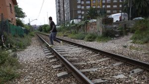 Hablan los vecinos tras el arrollamiento mortal de un tren en Avilés: 