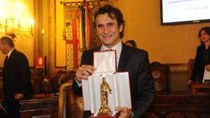Zanardi e il Nettuno d’oro: “La mia Bologna, sempre in prima linea su solidarietà e impegno sociale”