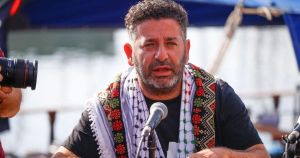 La Flotilla denuncia torturas al activista español bajo custodia de Israel