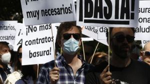 Sordos que no quieren oír y ciegos que no quieren ver