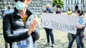 Sordos que no quieren oír y ciegos que no quieren ver