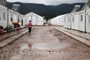 Ο Πλεύρης κυνηγάει και τα ασυνόδευτα προσφυγόπουλα
