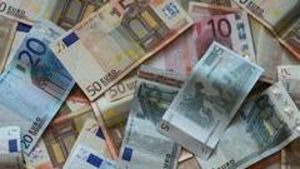«Dacci banconote: le triplichiamo» Ma gli fanno sparire 23mila euro