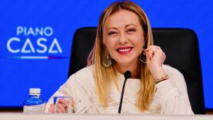 Il governo dei 1.288 giorni. È il secondo della Repubblica per durata. Ora Meloni insegue il Berlusconi II