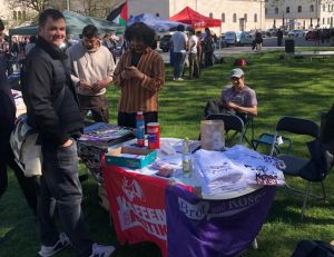 München: Waffen der Kritik auf dem UniFest gegen Rechtsruck und Krieg