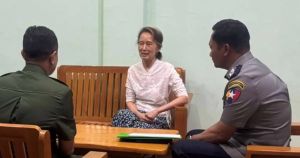 Birmanie : Aung San Suu Kyi mérite mieux que le silence et la pitié