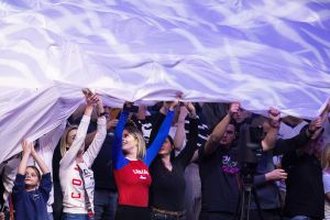 Европа против флага России: на чемпионате в Париже по водным видам опять хотят ввести санкции