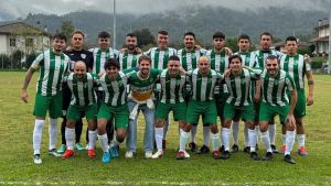 Calcio Uisp a 11: l’Aston Uella Carrara vince e balza in Prima serie