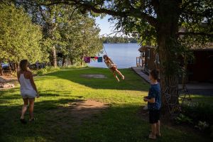 Time in the wilderness can break teens’ fixation on phones