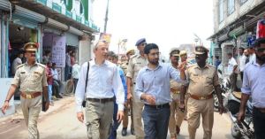 After a Severe Water Crisis Hit Varanasi, This IAS Officer Brought Water Back to 39 Villages