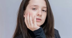 A Preteen Trapped in the Crossfire Between Separated Parents