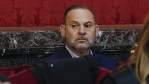 Ábalos, otro hombre profundamente enamorado