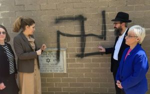 NYC Jews targeted in 60% of hate crimes last month; swastika sprayed on synagogue
