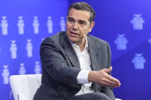 Έπεα πτερόεντα