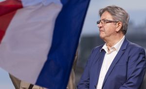 Mélenchon face à l’extrême droite
