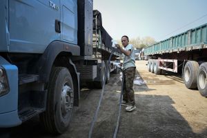 Tesla’s Semi Is Getting Overtaken by China Inc.