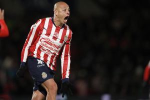Chicharito revela cuándo anunciará su nuevo equipo y enciende los rumores sobre su futuro
