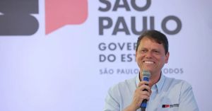 Governo de SP anuncia R$ 2 bilhões para modernizar estradas e vias urbanas