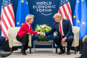 Europa debe mostrar firmeza en materia comercial
