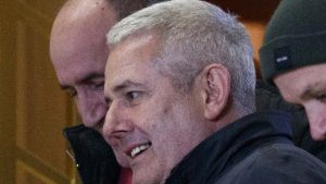 Odloženo suđenje Svečlji zbog bacanja suzavca u Skupštini