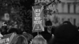 Die Politik sollte auch plumpen Parolen zuhören