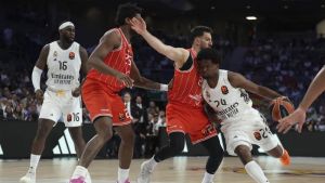 Grci prvi polufinalisti: Hapoel slavio i ostao u igri za fajnal-for Evrolige (VDIEO)