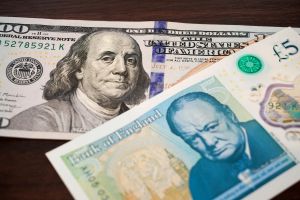 Que los bancos compren deuda soberana es el menor de dos males