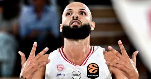 Γιατί ο Ολυμπιακός δεν πανηγύρισε την πρώτη 