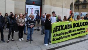 Los buitres planean sobre Ezkaba
