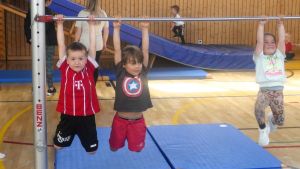 Premiere des Bewegungstags in Frohnstetten: Kinder entdecken neue Sport-Abenteuer