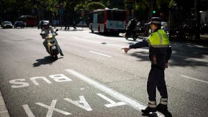 Multas de hasta 500 euros a motoristas: Barcelona intensifica los controles esta semana