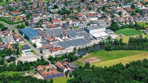 2001 richtet ein Feuer 30 Millionen DM Schaden bei Lauffenmühle-Brand an