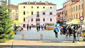 Copertura più leggera in piazza XX Settembre a Udine: studio pronto a giugno