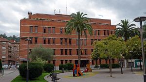 De un viaje frustrado a una brutal agresión sexual: detenido el presunto atacante de una joven en Lena, que fue golpeada salvajemente y arrojada por un barranco