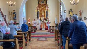 Kirchenfest in Bulgenbach: Aufwändig restaurierte Orgel bringt neuen Klang ins Jubiläumsjahr