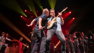Prato, omaggio alle canzoni di Battisti e Mogol nel concerto Canto Libero