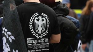 Polizei allein reicht nicht gegen die junge Neonazi-Szene