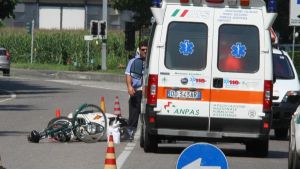 Ciclista travolto e ucciso ad Agrate Brianza, l’investitore va ai domiciliari: c’è pericolo che si ripeta